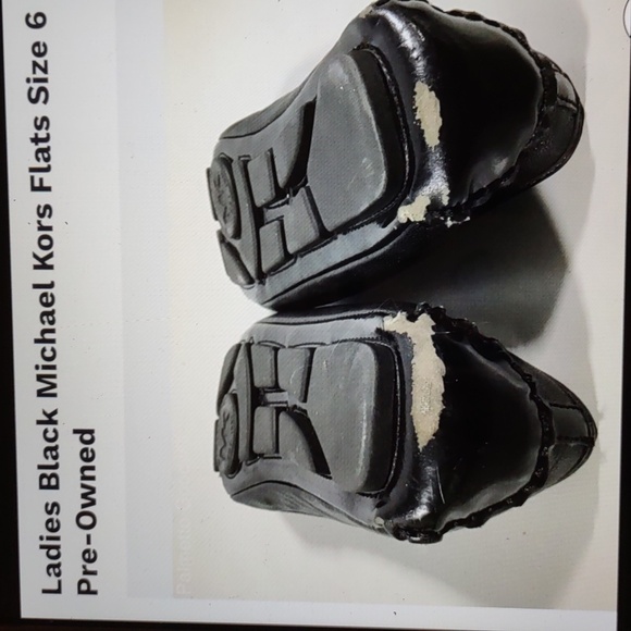 Previously Loved Michael Kors Black Leather Logo Flat Size 6 - Picture 6 of 7